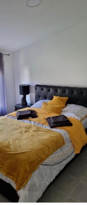 R1/Logement Proche De Paris - Villiers Le Bel Luaran gambar